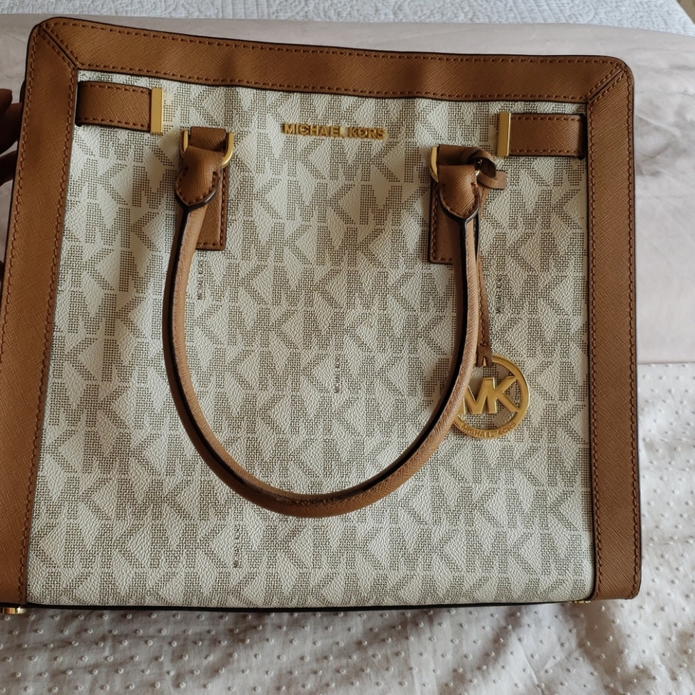 Michael Kors purse